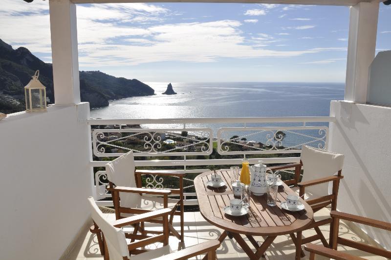 Mazis Aparthotel Agios Gordios (Corfu)
